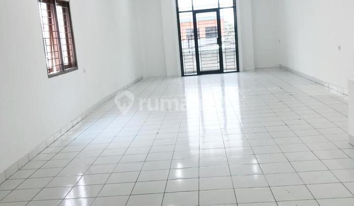 Jual sewa Ruko Cocok Untuk Segala Usaha Lokasi di Mainroad Kopo BANDUNG  >>S