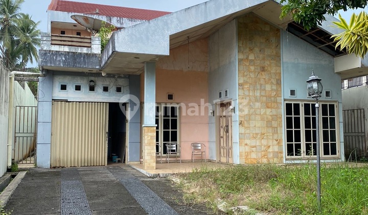 Rumah Jalan Utama Lokasi Tateli 1