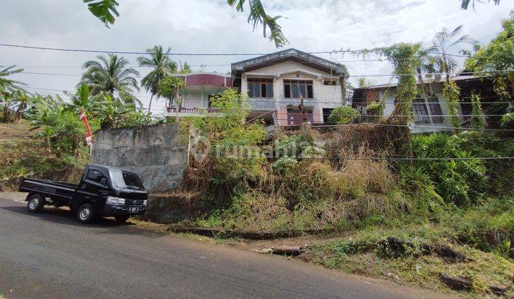 Rumah dalam kota Manado lokasi strategis 1