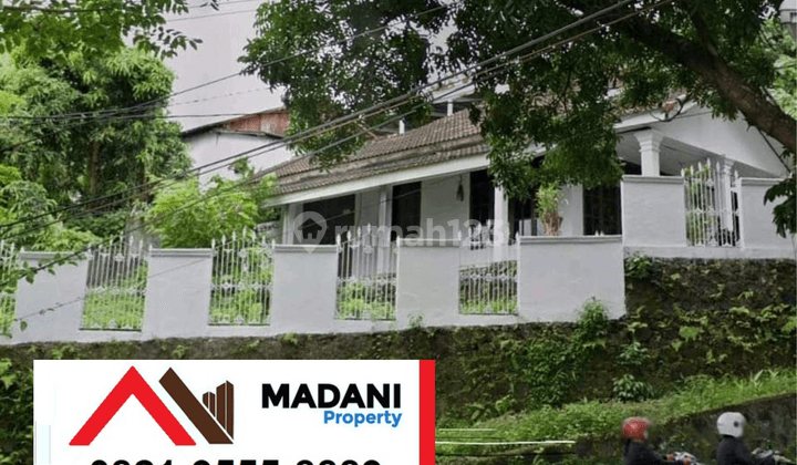 Rumah di Dekat Pusat Kota Jl. Utama Winangun Manado 1