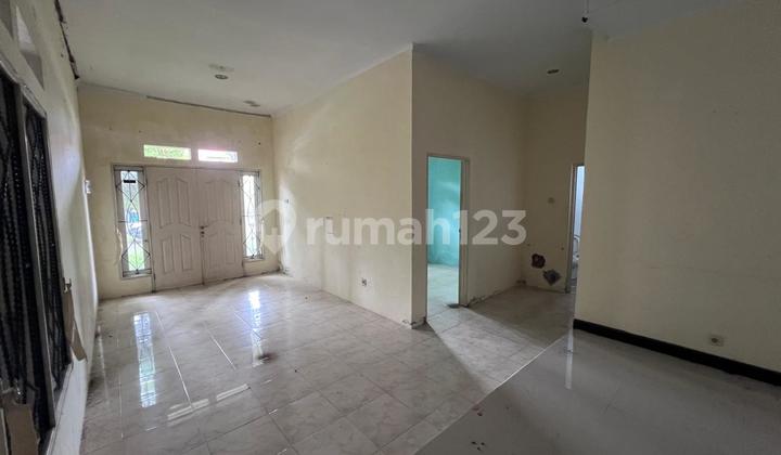 Rumah Kompleks Perumahan Citraland Strategis 2
