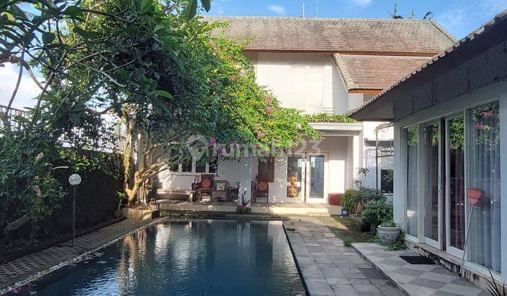 DI JUAL VILLA SABA VIEW SAWAH 1