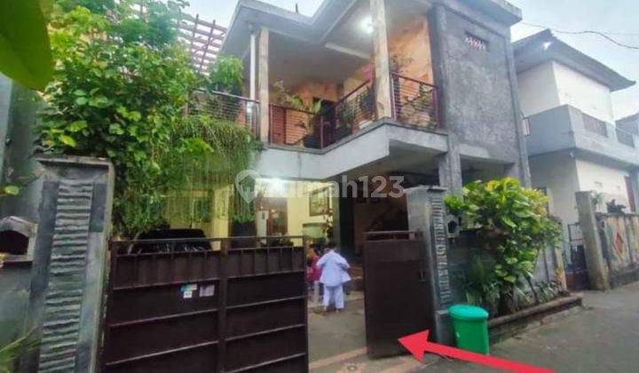 Di jual Rumah lantai 2 Denpasar timur 2