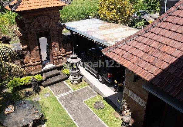 Di jual Rumah minimalis Lantai 2 Sukawati 2