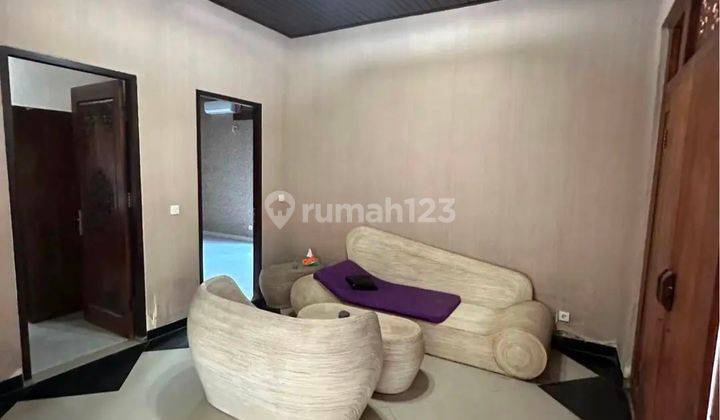 Di Jual Rumah Semi Villa Lantai 2 Ubud 2