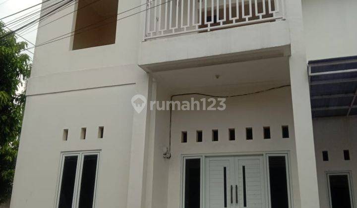 Rumah Dua Lantai Siap Huni Harga di Bawah Pasaran 2