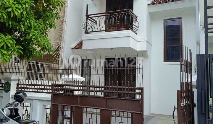 Puri Media , Jarang Ada 1