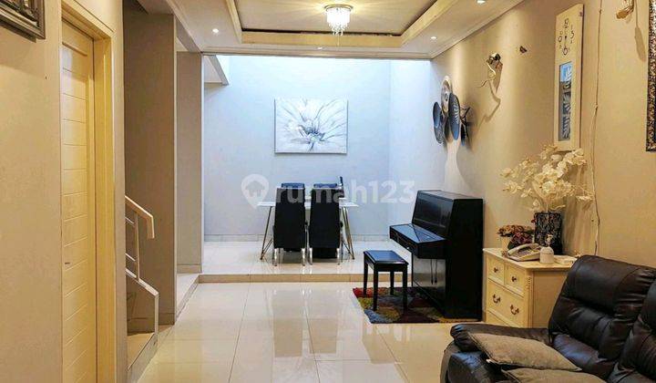 Puri Mansion Jarang Ada Semi Furnish. Bangunan Sudah Full. Siap Huni 2
