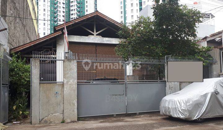 Dijual Murah Rumah Lama di Paseban Senen Jakarta Pusat 2