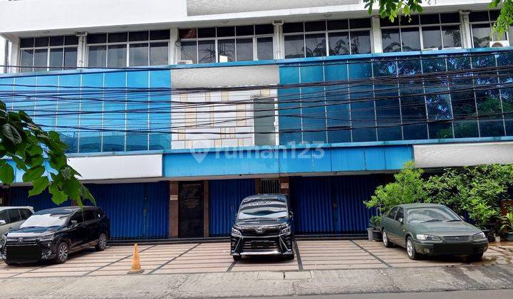 Gedung Kantor 3 Lantai di Setiabudi Jakarta Selatan 2