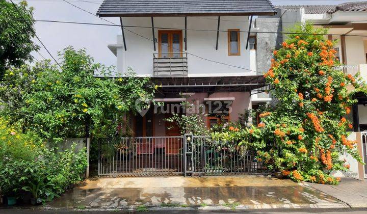 Rumah 2 Lantai di Bintaro, Jakarta Selatan 1