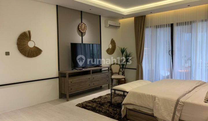 Rumah Mewah Furnish Siap Huni di Villa Cinere Mas 2