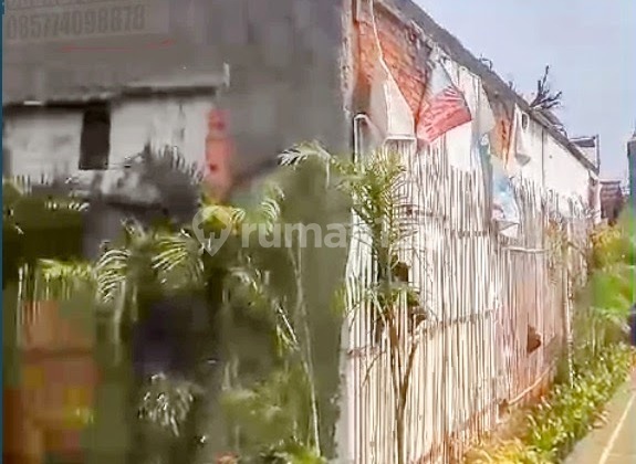 Spacious and Strategic Land on Jalan Pule, Pondok Kacang Barat, Pondok Aren, South Tangerang Spacious and Strategic Land on Jalan Pule, Pondok Kacang Barat, Pondok Aren, South Tangerang