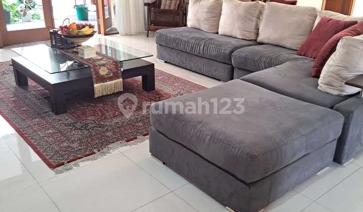 Rumah Bagus dan Mewah Siap Huni di Bumi Bintaro Permai. Jakarta Selatan Rumah Bagus dan Mewah Siap Huni di Bumi Bintaro Permai. Jakarta Selatan