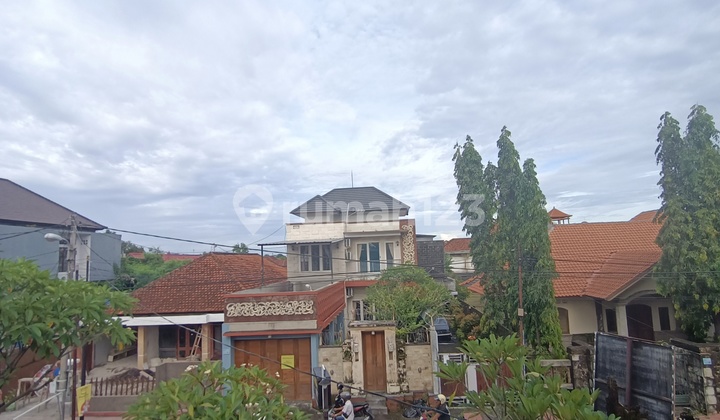 Disewakan rumah di kawasan Renon Denpasar Selatan  12