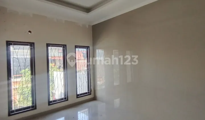 Disewakan rumah di kawasan jalan raya Sesetan Denpasar Selatan  7