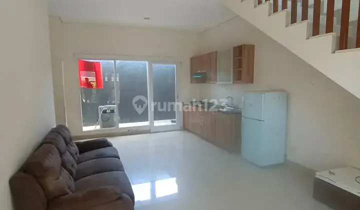 Disewakan rumah di kawasan jalan raya Sesetan Denpasar Selatan  3