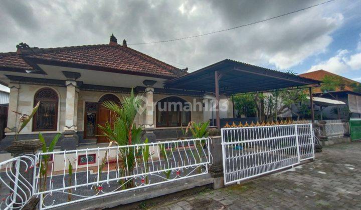 Disewakan rumah di kawasan renon denpasar Selatan 1