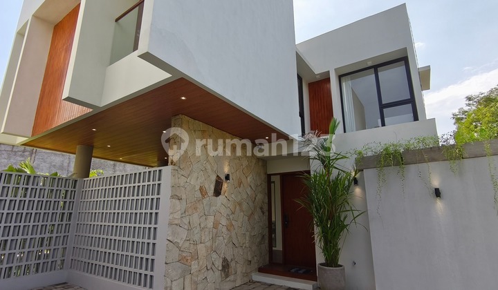 Modern Villa for Sale in Jimbaran Area - Bali