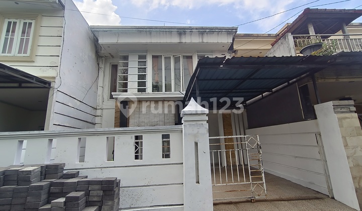 Dijual Tanah Bonus Bagunan Di Kawasan Jl. Gatsu Timur 1