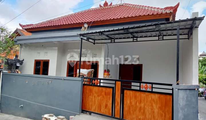 Disewakan Rumah Dikawasan Padangsambian - Denpasar Barat Disewakan Rumah Dikawasan Padangsambian - Denpasar Barat