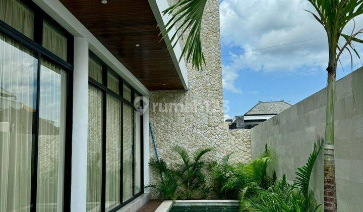 Dijual Villa Di Kawasan Pantai Seseh Canggu 1