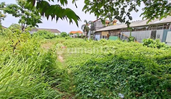 Overlease 27 years of roadside land in Kerobokan Overlease 27 years of roadside land in Kerobokan