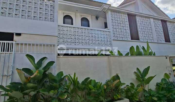 For rent: a fully furnished 3-bedroom villa in Pegending Dalung, North Kuta, Badung For rent: a fully furnished 3-bedroom villa in Pegending Dalung, North Kuta, Badung