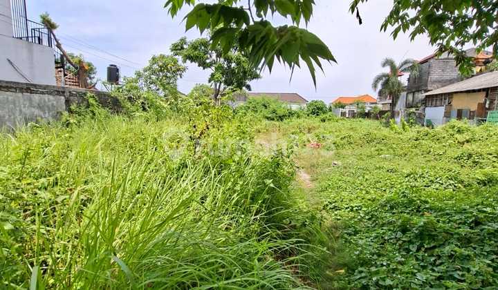 Overlease 27 years of roadside land in Kerobokan Overlease 27 years of roadside land in Kerobokan