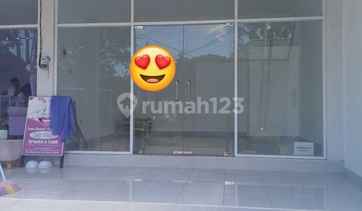 For Rent, Nice Shop For Any Business 2