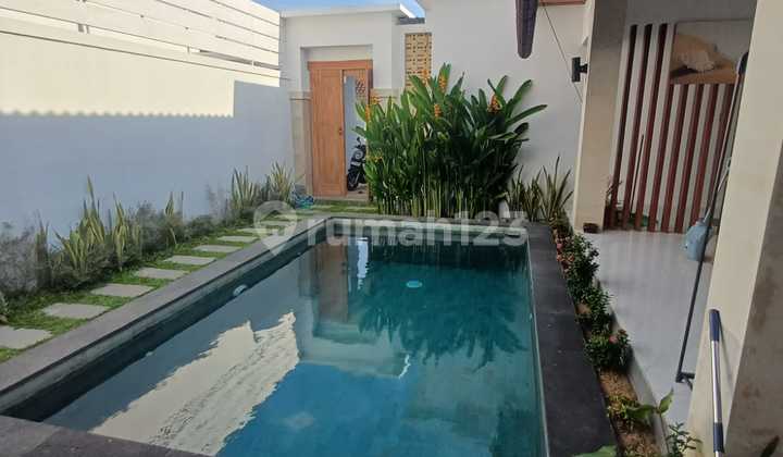 Di sewakan villa di daerah seminyak tempat strategis dan nyaman