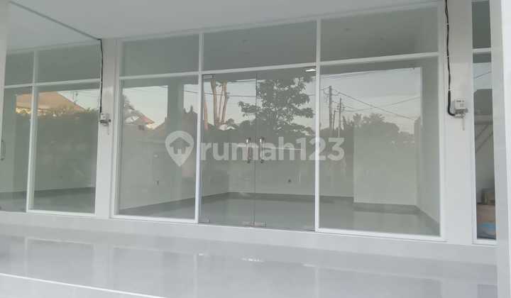 For Rent, Nice Shop For Any Business