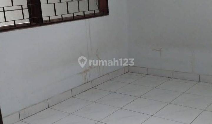 Disewa rumah mainroad andir 2