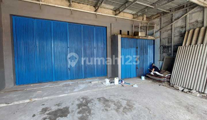 Jual Gudang Kecil Hitung Tanah Mainroad Cipagalo 1