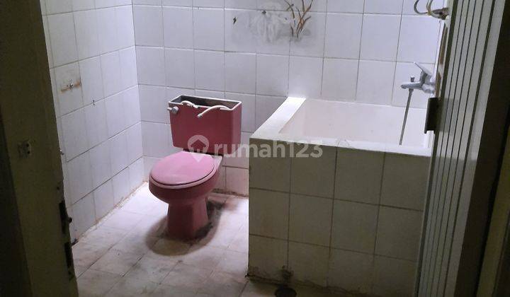 Disewakan komplek muara  rumah 1 lantai cocok utk kantor dan rmh tinggal 7