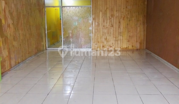 Mom!! Selling a Shop House on Main Road, Mekar Utama, Great Location, Perfect for Business 2
