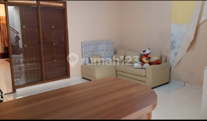 Rumah Udara Sejuk 3kt Dielngkapi Kitchen Set