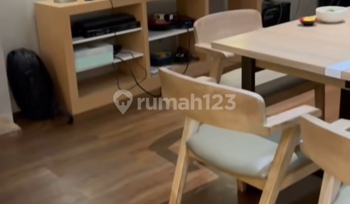 Gedung 4 Lantai Mainroad Cocok Utk Rmh Makan Kantor Bank Tmpt Kursus Dll 1