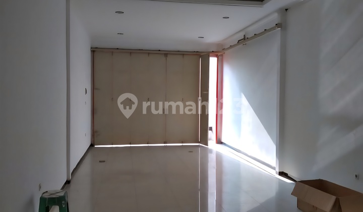 2-Storey Shophouse on Main Sriwijaya Road Suitable for All Types of Businesses 2