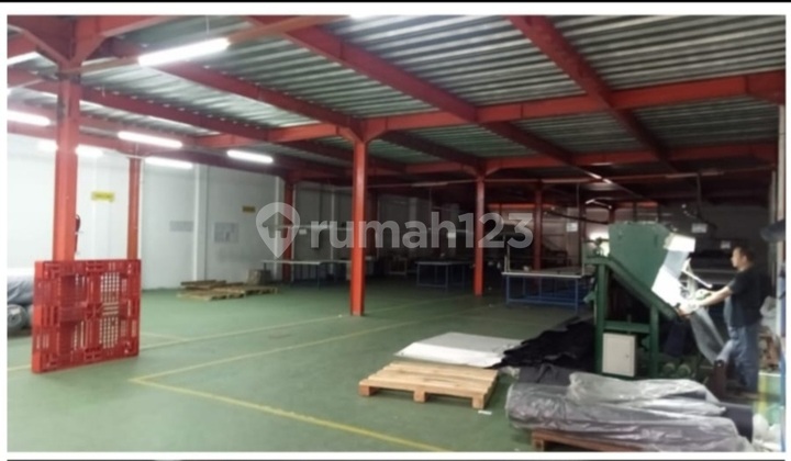 Gudang Dg Lift Cocok Utk Usaha Apa Saja