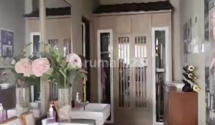 Gedung 4 Lantai Mainroad Cocok Utk Rmh Makan Kantor Bank Tmpt Kursus Dll 2