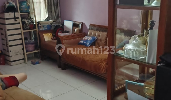 Ready-to-live house near Podomoro, Telkom, Spr Market. 2