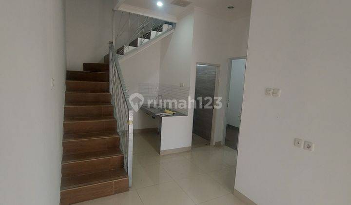 Rumah Baru 2 Lantai town house di Jl H. ALPI Bandung 1