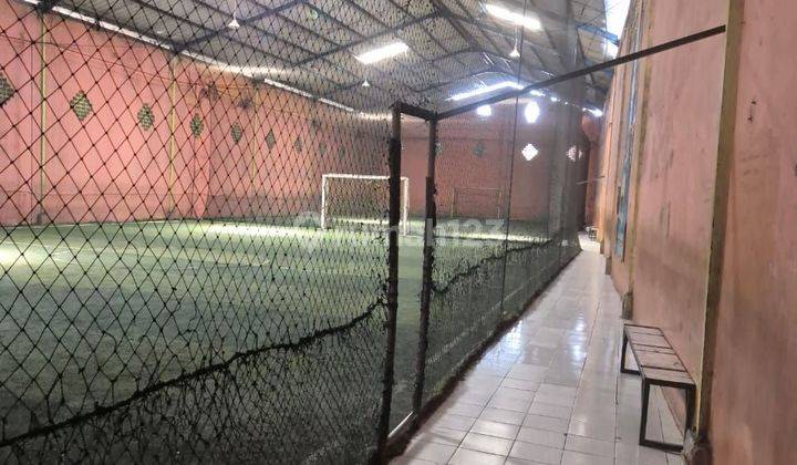 Gudang Bekas Lapangan Futsal Strategis Di Cigondewah Bandung 2