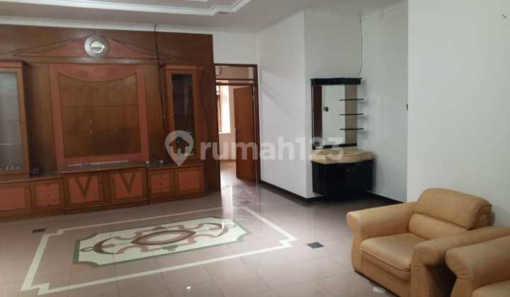 Nice Cheap House for Rent in Batununggal Indah Semi Furnished Nice Cheap House for Rent in Batununggal Indah Semi Furnished