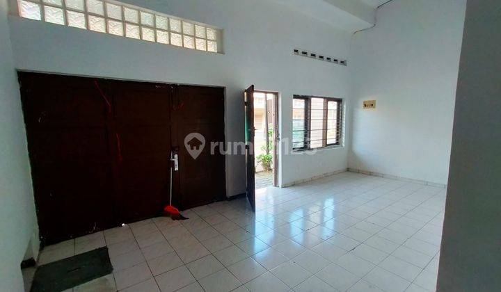 DISEWAKAN RUMAH TENGAH KOTA SAYAP KELENTENG 1