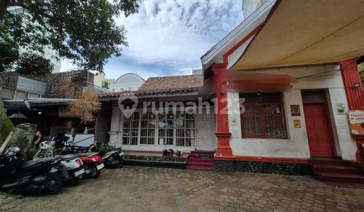 Rumah Kuno Bagus Murah Strategis Di Sayap Jl. Merdeka Bandung