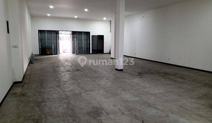 Ruang Usaha Murah Di Jl. Sunda Bandung, Siap Pakai 1