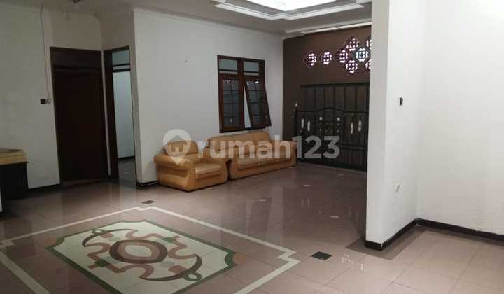 Nice Cheap House for Rent in Batununggal Indah Semi Furnished 2
