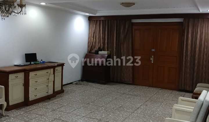 Jual Rumah Klasik Murah Sayap Riau Bandung